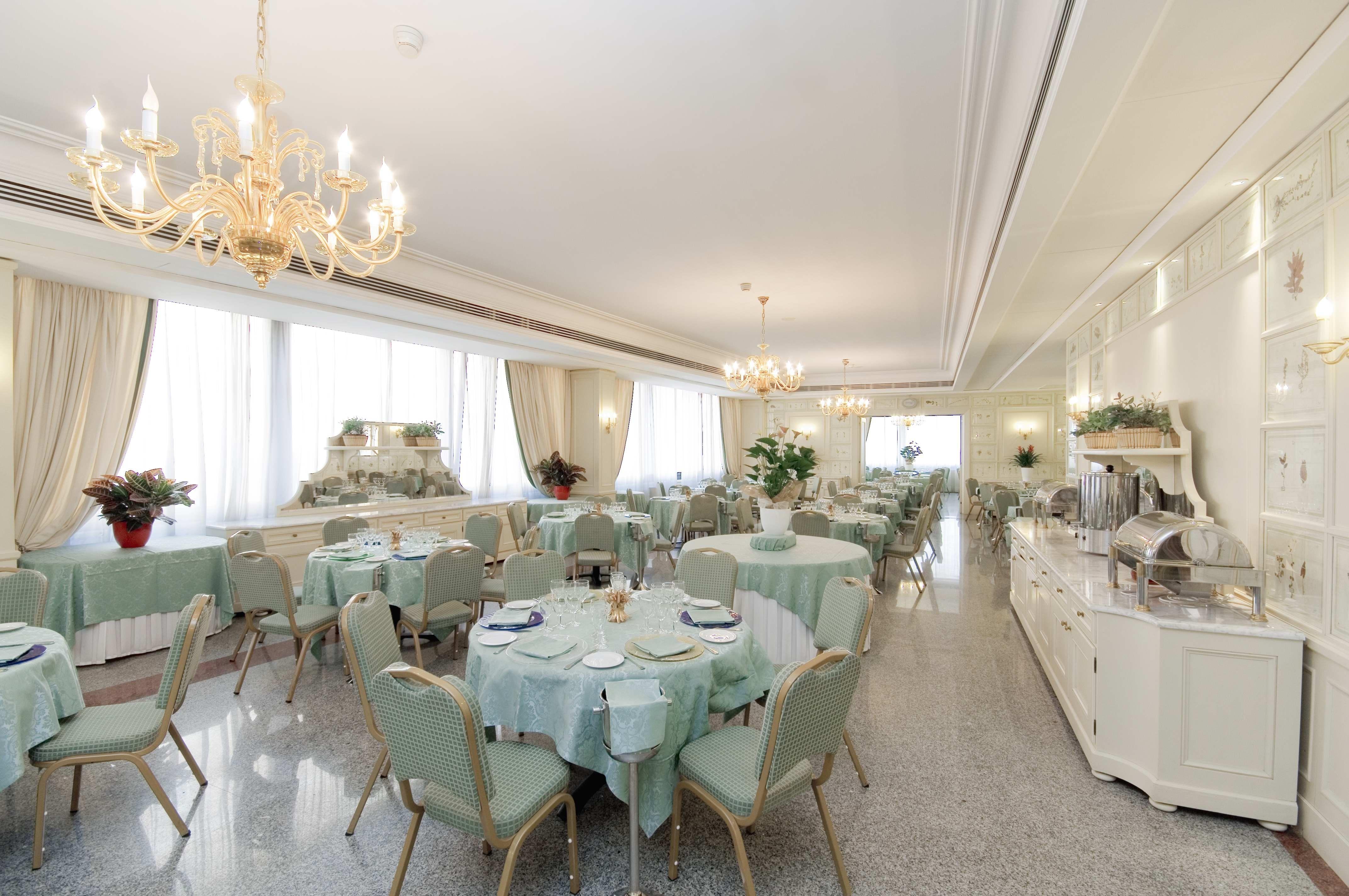 Fh55 Grand Hotel Palatino Ρώμη Εξωτερικό φωτογραφία